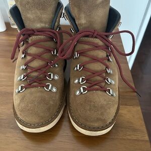 Brown Suede Hiking Boots with Red Laces